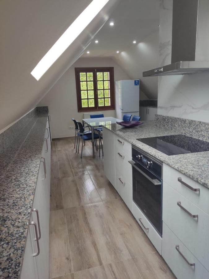 Casa Da Escuela Villa Caldas De Reis Bagian luar foto