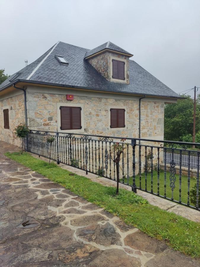 Casa Da Escuela Villa Caldas De Reis Bagian luar foto
